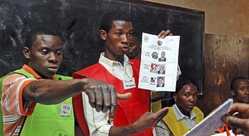 Moçambique/Eleições – Presidente da CNE diz que votação decorre em todo o país e com muita afluência