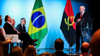 Angola e Brasil entre países com discursos pró-governo manipulados ‘online’ – relatório