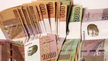 Angola – Governo prevê imposto de 10% sobre transferências de dinheiro para o estrangeiro