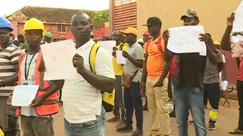Guiné-Bissau – Trabalhadores da empresa de Eletricidade e Águas reclamam pagamento de salários