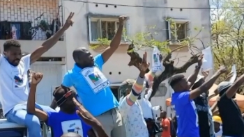 Moçambique – Dispersão policial de manifestação por “justiça eleitoral” provoca um ferido