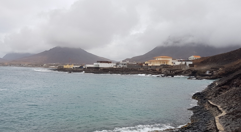 Cabo Verde – Caçadores de nevoeiro aperfeiçoam técnicas nas ilhas Canárias