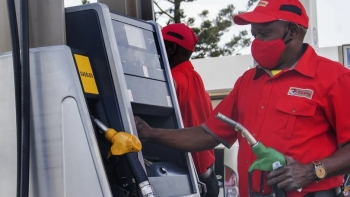 Moçambique – Empresários admitem taxa para financiar estabilização nos combustíveis
