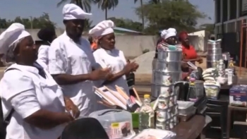 Moçambique – Secretário de Estado de Nampula distribuiu kits de autoemprego a cerca de 50 jovens deslocados