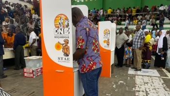 Moçambique/eleições – Vice-presidente da CNE diz-se “envergonhado” e acusa elementos da comissão eleitoral de “crimes”