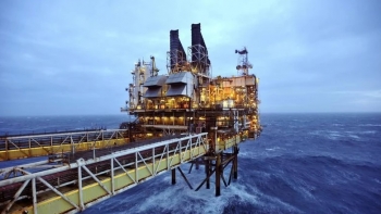 Angola – Agência Marítima preocupada com invasões de plataformas petrolíferas