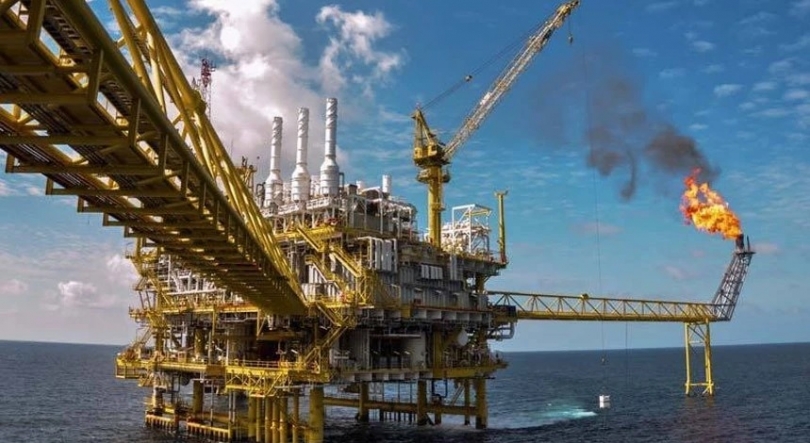 Angola – Assinados três contratos para fomentar exploração petrolífera no país