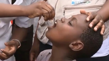 Moçambique poderá administrar em 2024 vacina para prevenir a malária em crianças
