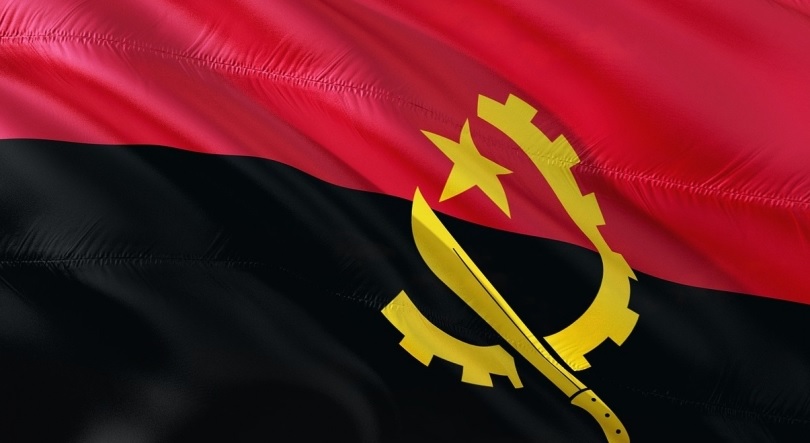 Friends of Angola preocupada com violações sistemáticas da Constituição