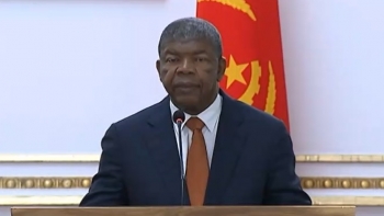 Angola – Presidente da República pede “disciplina e responsabilidade” aos serviços da presidência