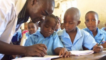 Moçambique – Governo vai contratar dois mil e 800 professores