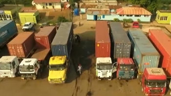 Angola – PGR preocupado com o aumento do tráfico de combustível na fronteira com a RD Congo