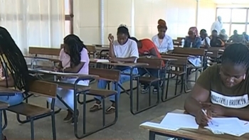 Moçambique – PR reafirma compromisso de expandir acesso à educação a todos os moçambicanos