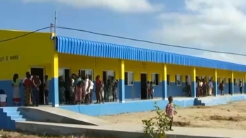 Moçambique – Governo autoriza funcionamento de escola construída pelo município da Beira