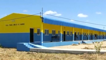 Moçambique – Autoridades de educação recusam receber nova escola primária gerida pelo MDM