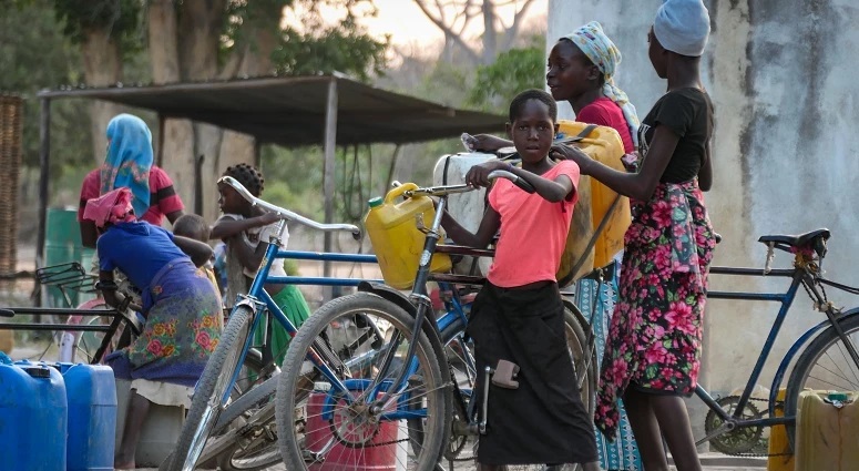 MOÇAMBIQUE – Cerca de 12 mil moçambicanas recebem bicicletas para travar abandono escolar