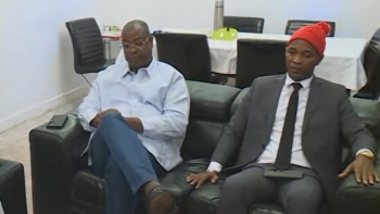 Guiné-Bissau – Fernando Dias e Nuno Gomes Nabiam visitaram Braima Camará após incidentes no aeroporto