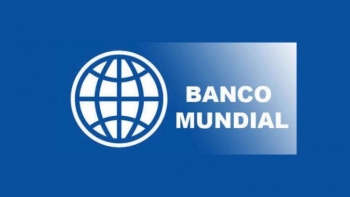 Moçambique – PR reúne-se com o líder do Banco Mundial em Washington
