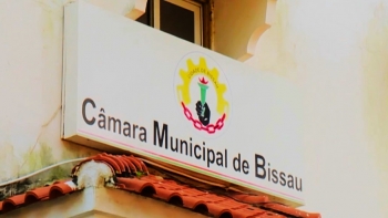 Guiné-Bissau – Câmara Municipal da capital compromete-se a restaurar a ordem nos bairros