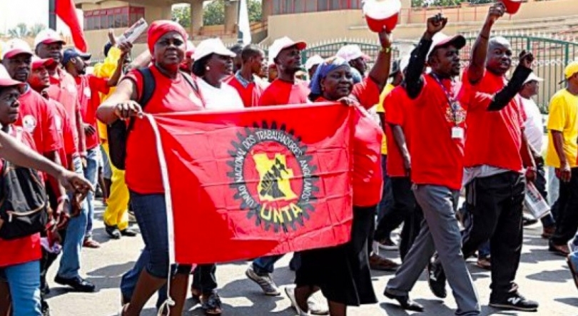 Angola – Funcionários públicos iniciam hoje greve geral