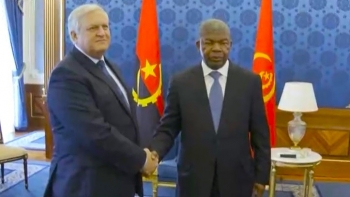 Angola – João Lourenço aceita convite de Vladimir Putin para as celebrações do Dia da Vitória 