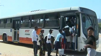Angola – Movimento juvenil propõe redução da tarifa dos transportes públicos para estudantes