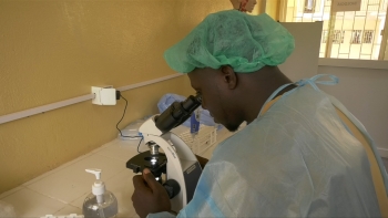 Guiné-Bissau – Inaugurado o primeiro laboratório do Liceu Politécnico das Aldeias SOS