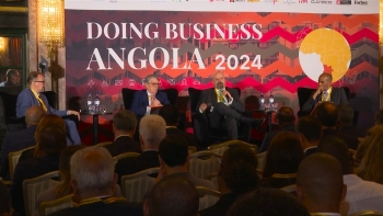Angora – “Portugueses devem procurar oportunidades no Corredor do Lobito e Aeroporto de Luanda”