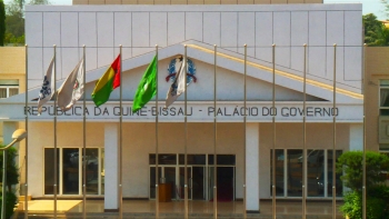 Guiné-Bissau – Analistas dizem que o país afunda-se cada vez mais numa crise política sem solução