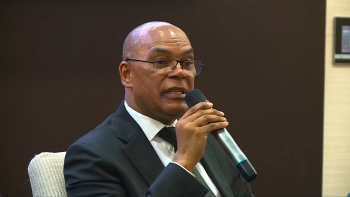 Angola – Líder da UNITA acusa Governo de promover “falsa imagem” do país internacionalmente