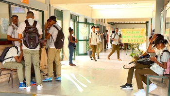 Cabo Verde – Câmara Municipal da Praia mobiliza 12 bolsas de estudo para alunos da capital