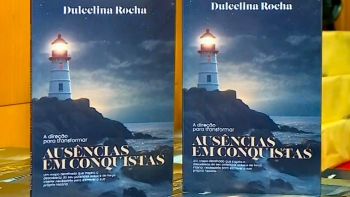 “A Direção Para Transformar Ausências Em Conquistas” é o primeiro livro de Dulcelina Rocha