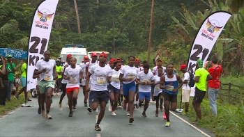 Adilson Fernandes e Lília Gonçalves venceram a maratona de São Tomé