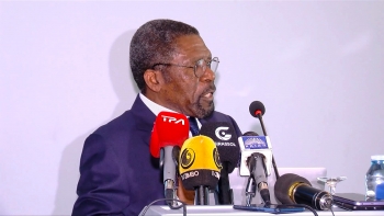 Angola – Isaías Samakuva nega intenção de criar novo projeto político