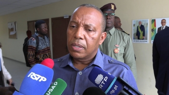 São Tomé e Príncipe – Primeiro-ministro desvaloriza polémica sobre novo mandato do PGR