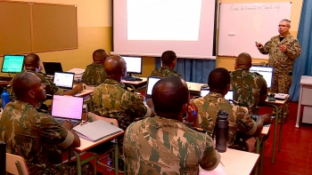 Imagem de Cabo Verde – Militares recebem formação de sargento-chefe através da cooperação portuguesa