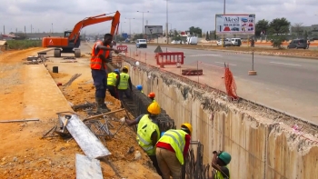 Angola – Governo intensifica trabalhos para contornar problemas de macrodrenagem