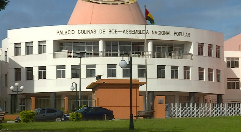 Guiné-Bissau – PR guineense diz que parlamento não pode prorrogar o seu mandato