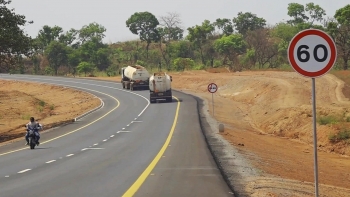 Angola – Governo anuncia reforço da vigilância fronteiriça para combater contrabando