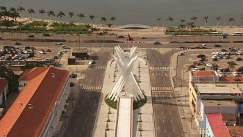 Angola – PR autoriza obras da primeira fase do Metro de Superfície de Luanda