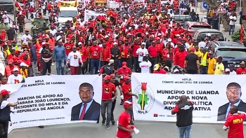 Angola – MPLA desmente existência de facções internas