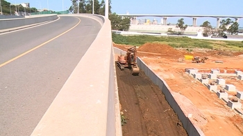 Imagem de Moçambique – Concessionária garante reabertura de rampa de acesso à ponte Maputo-Katembe no final de novembro