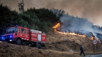 Moçambique – PR envia mensagem a Marcelo Rebelo de Sousa devido aos “graves incêndios” em Portugal