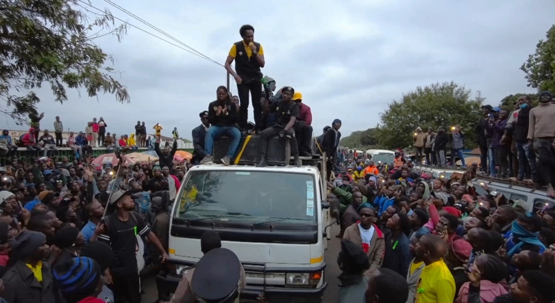 Moçambique/Eleições – Tensão entre caravana de Mondlane e polícia com tiros disparados