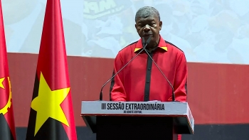 Angola – ”Ninguém pode começar o jogo sem ouvir o apito do árbitro”, avisa presidente do MPLA