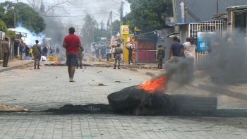 Imagem de Moçambique – Vídeos nas redes sociais mostram violência nos diversos pontos da manifestação de segunda-feira