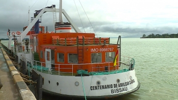 Imagem de Guiné-Bissau – Navio “Centenário de Amílcar Cabral” doado por Portugal facilita ligação entre Bissau e Bijagós