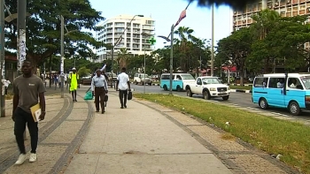 Angola – Abel Chivukuvuku aponta “falta de vontade” como condicionante para a implementação das autarquias