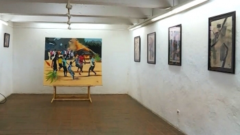 Imagem de Maputo acolhe exposição “Xitaxi”