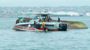 Imagem de Angola – Seis mortos em naufrágio de embarcação junto à ilha de Luanda